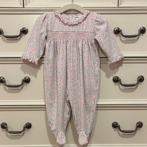 EUC Kissy Kissy Garden Trellis Smocked Footie 100% Pima Cotton Size 6-9 Months